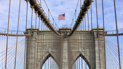 Obraz premium Fragment of the Brooklyn Bridge in New York