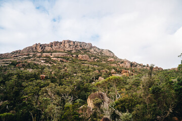 Fototapeta na wymiar The epic view from Wineglass Bay Lookout mountain in Freycinet National Park, tasmania, Australia