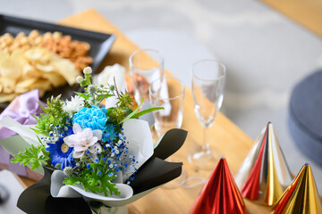 Easy-to-use photos for birthdays and other images