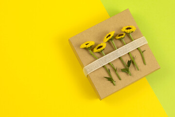 Yellow flower square gift box
