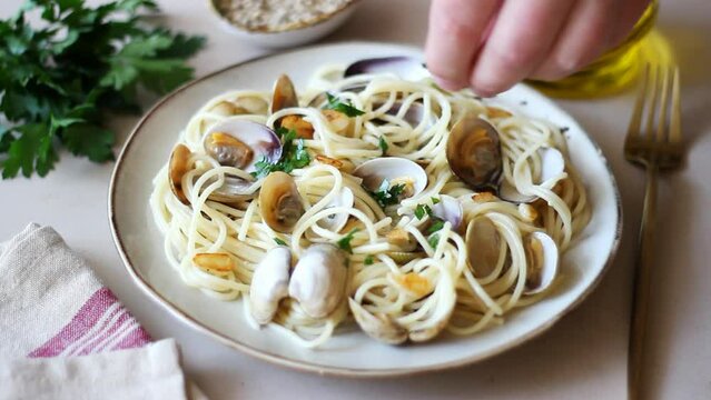 Pasta with clams Spaghetti alle Vongole. Italian food.