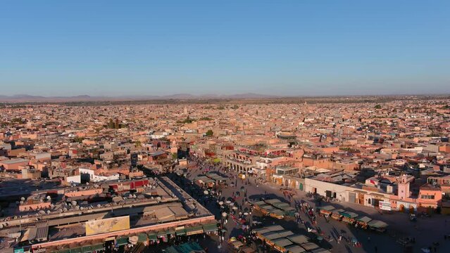 
Marrakech Busy market Jemaa el-Fnaa square, Aerial view,2022

Jemaa el-Fnaa is a square and market place in Marrakesh's medina quarter (old city), drone view, Marrakech Morocco, July,06,2022 

