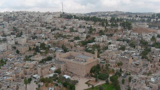 Hebron city aerial view and Cave of the Patriarchs, israel

Aerial view from Israel Hebron City Cave of the Patriarchs, 2022

