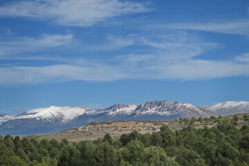 Fototapeta premium Sierra d'Andalousie. Espagne. Sommets enneigés.