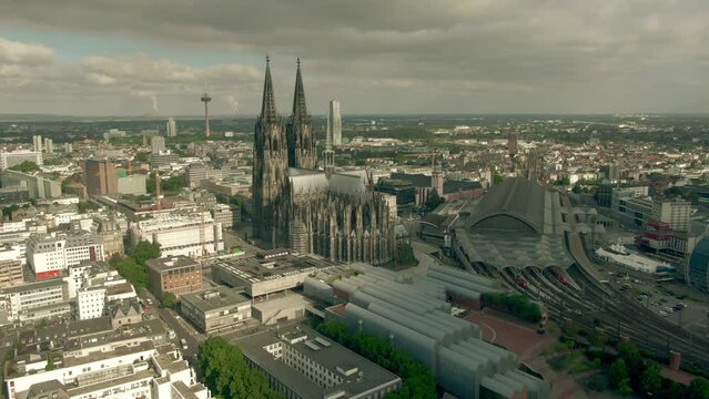Aerial establishing shot of the city of Cologne, Germany