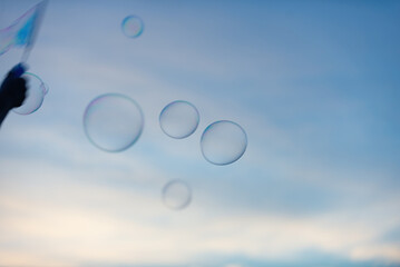空とシャボン玉