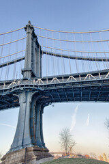 Obraz premium Amazing wide angle view of Manhattan Bridge - New York City