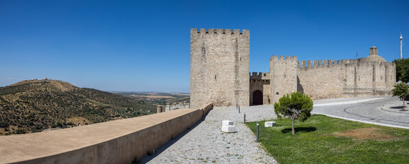 Elvas, Portugal: Castelo of Elvas with the fort 