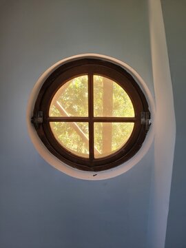Fen&ecirc;tre oeil de boeuf 