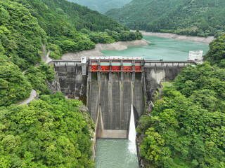 Fototapeta premium 高知県香美市 永瀬ダム