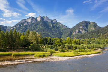Three Crowns mountain , Poland © Czanner