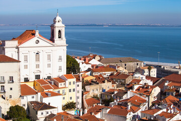 Fototapeta premium Panoramic view of the Alfama neighborhood in the city of Lisbon
