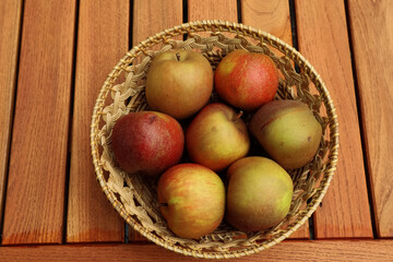 Apfel, Äpfel, Boskop, Früchte, sauer, alte Apfelsorten