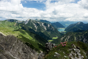 Karwendel-Panorama mit Blick zum Achensee
