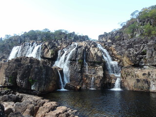 A Cachoeira das Cariocas na Chapada dos Veadeiros, onde o Rio Preto se divide em duas cachoeiras...