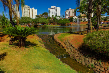 Naklejka premium Detalhe de uma vista do Parque Ambiental do Ipiranga na cidade de Anápolis.