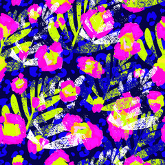 Abstract leopard skin seamless pattern. Wild life and floral Grunge colorful repeat background. Repeated spots print  © Kseniia Koval