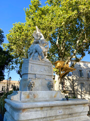 Fototapeta na wymiar Licorne de la place de La Canourgue à Montpellier, Occitanie