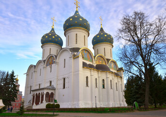 Fototapeta na wymiar The monastery of the Trinity-Sergius Lavra