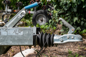 close up trailer hook