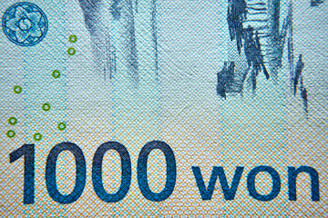 1000 wonów południowokoreańskich , banknot w przybliżeniu ,1000 South Korean won, approximate...