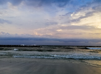 Obraz premium sunset at the beach