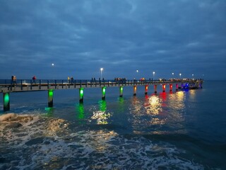 Obraz premium pier in the sea