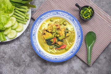 Chicken green curry steamed rice, Thai cuisine, from Top Angle View.
