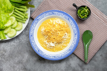 Rice Noodles in Fish Curry Sauce with Vegetables.