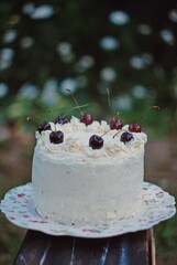 cake with cherry