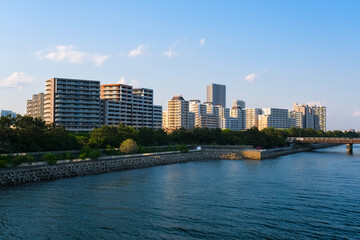 千葉市美浜区 幕張のマンション群（幕張ベイタウン）