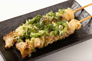 焼き鳥　ネギ塩鶏皮