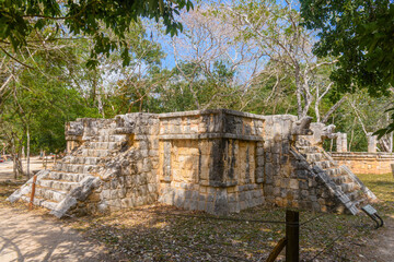 Fototapeta na wymiar Ruins of El Osario pyramid, Chichen Itza, Yucatan, Mexico, Maya civilization