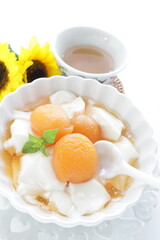 Chinese dessert, dried apricot and honey in Almond Tofu