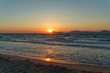 Zachód słońca na plaży, Grecja, wyspa Kos