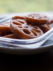 한국음식 연근 간장조림