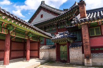 SEOUL, SOUTH KOREA - OCT 14, 2019 : Changdeokgung palace in Seoul，South Korea