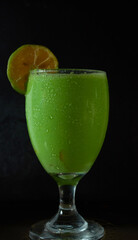Delicious and refreshing lemon smoothie