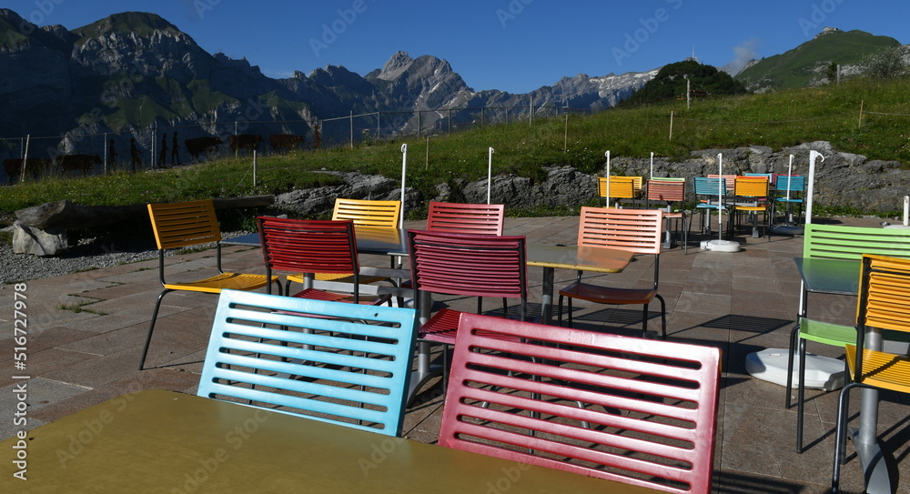 Canvas Prints Gite alpin... Terrasse vide