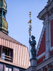 Fototapeta premium City centre of Old Town of Riga. Blackhead house. St. Peter`s Church.