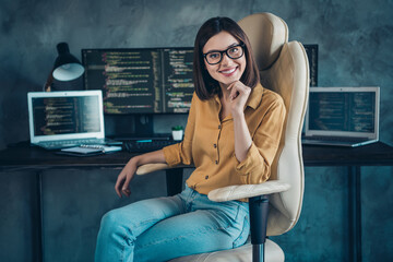 Portrait of attractive cheerful girl skilled director proviing service web development at workplace workstation indoors