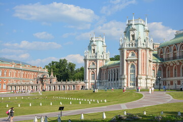 Fototapeta premium walking the parks of moscow