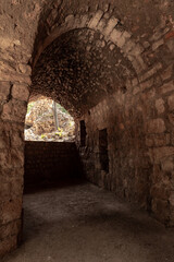Obraz premium The well-preserved remains of the Yehiam Crusader fortress at Kibbutz Yehiam, in Galilee, northern Israel