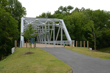 Bridge across Tar River, Greenville, North Carolina - obrazy, fototapety, plakaty