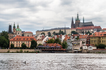 Obraz premium the city of Prague, photographed from the Vltava river