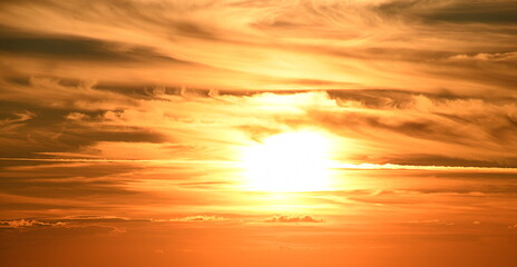 Obraz na płótnie Canvas coucher soleil en appenzell