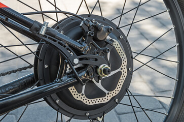 Rear bicycle wheel hub motor