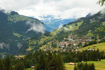 スイス ローザンヌ 山村
