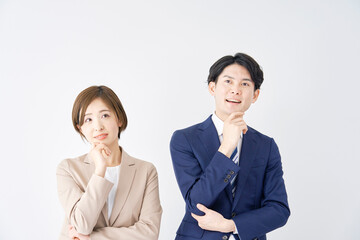 想像するビジネスウーマンとビジネスマン　白背景