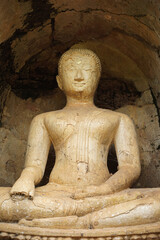 Archaeological and Buddhist sites, historical religious sites, Buddha, temples, ceremonial areas, religious attractions, Buddhist churches, antiques, pagodas, nature and dharma, Buddha statue.